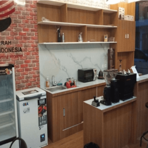 INTERIOR OFFICE